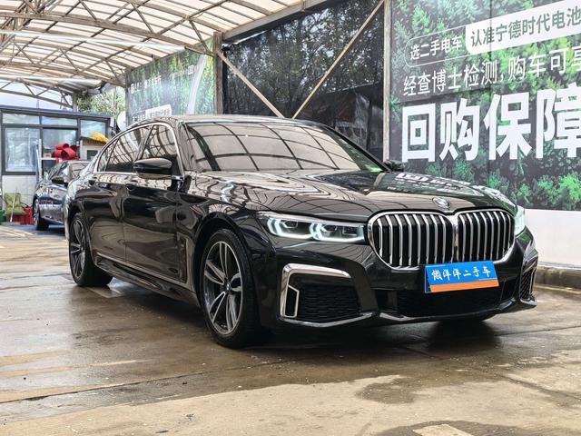 BMW 7 Series 730Li M Sport Package 2022 - фото 2