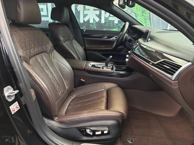 BMW 7 Series 730Li M Sport Package 2022 - фото 9