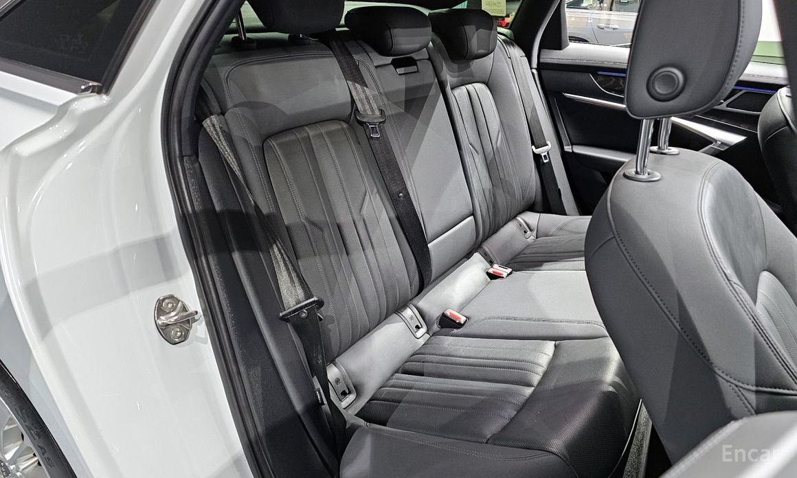 Audi A6 40 TDI 2021 - фото 9