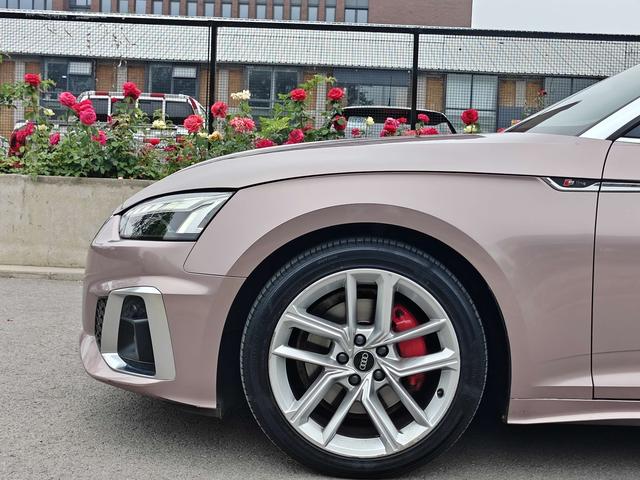 Audi A5 Cabriolet 40 TFSI Stylish and Dynamic 2021 - фото 3