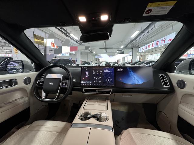 Li Auto L6 Max 2024 - фото 8
