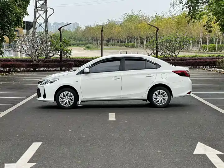 Toyota Vios CVT Entrepreneurship Edition 2022 - фото 5