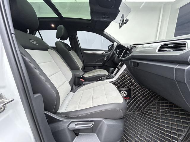 Volkswagen T-Roc 280TSI DSG 2WD R-Line Pro Smart Edition 2021 - фото 8