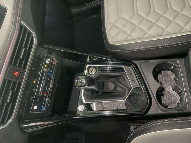 Volkswagen Tayron 280TSI Luxury Plus Advanced Edition 2023 - фото 8