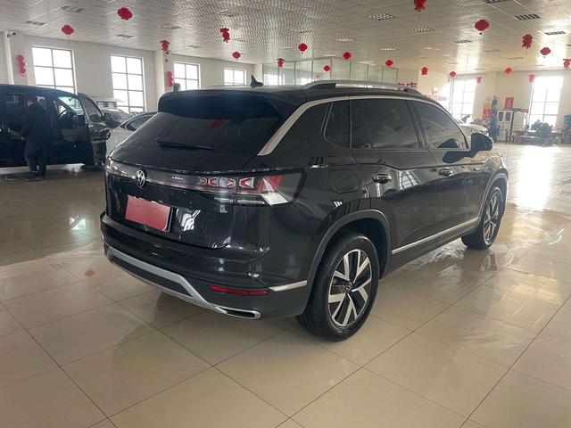 Volkswagen Tayron 280TSI Luxury Plus Advanced Edition 2023 - фото 4