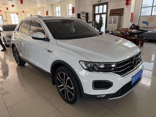 Volkswagen T-Roc 280TSI DSG 2WD Comfort Plus 2022 - фото 3