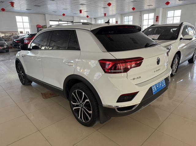 Volkswagen T-Roc 280TSI DSG 2WD Comfort Plus 2022 - фото 7