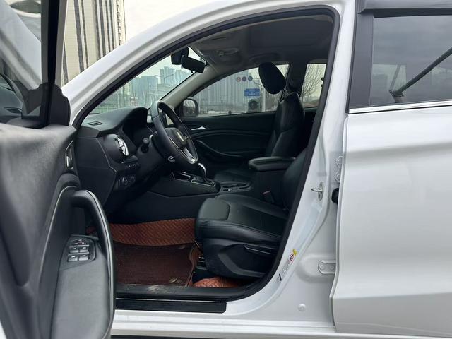 BYD Song Classic Edition Luxury Model 2021 - фото 6