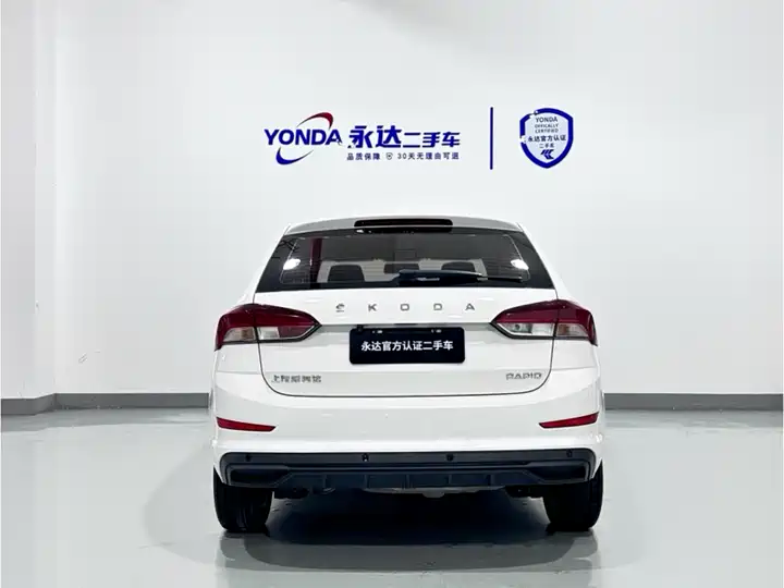 Skoda Rapid Automatic Standard Edition 2021 - фото 3