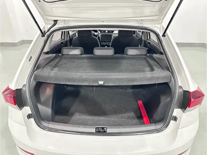 Skoda Rapid Automatic Standard Edition 2021 - фото 5