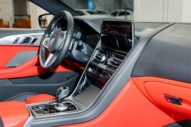 BMW 8 Series 840i Four-Door Coupe M Sport Package 2023 - фото 8