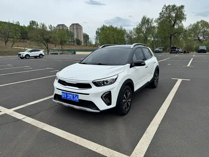 Kia KX1