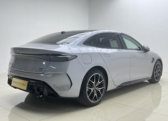 BYD Seal 650 Smart Navigation Edition 2025 - фото 5