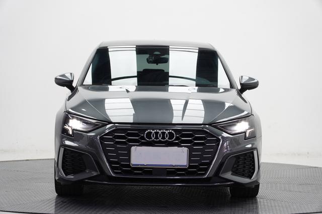 Audi A3 Sportback 35 TFSI Enjoy Life Edition 2021 - фото 2