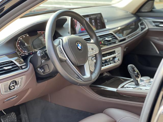 BMW 7 Series 730Li Luxury Package 2022 - фото 7