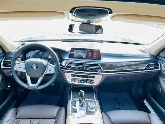 BMW 7 Series 730Li Luxury Package 2022 - фото 8